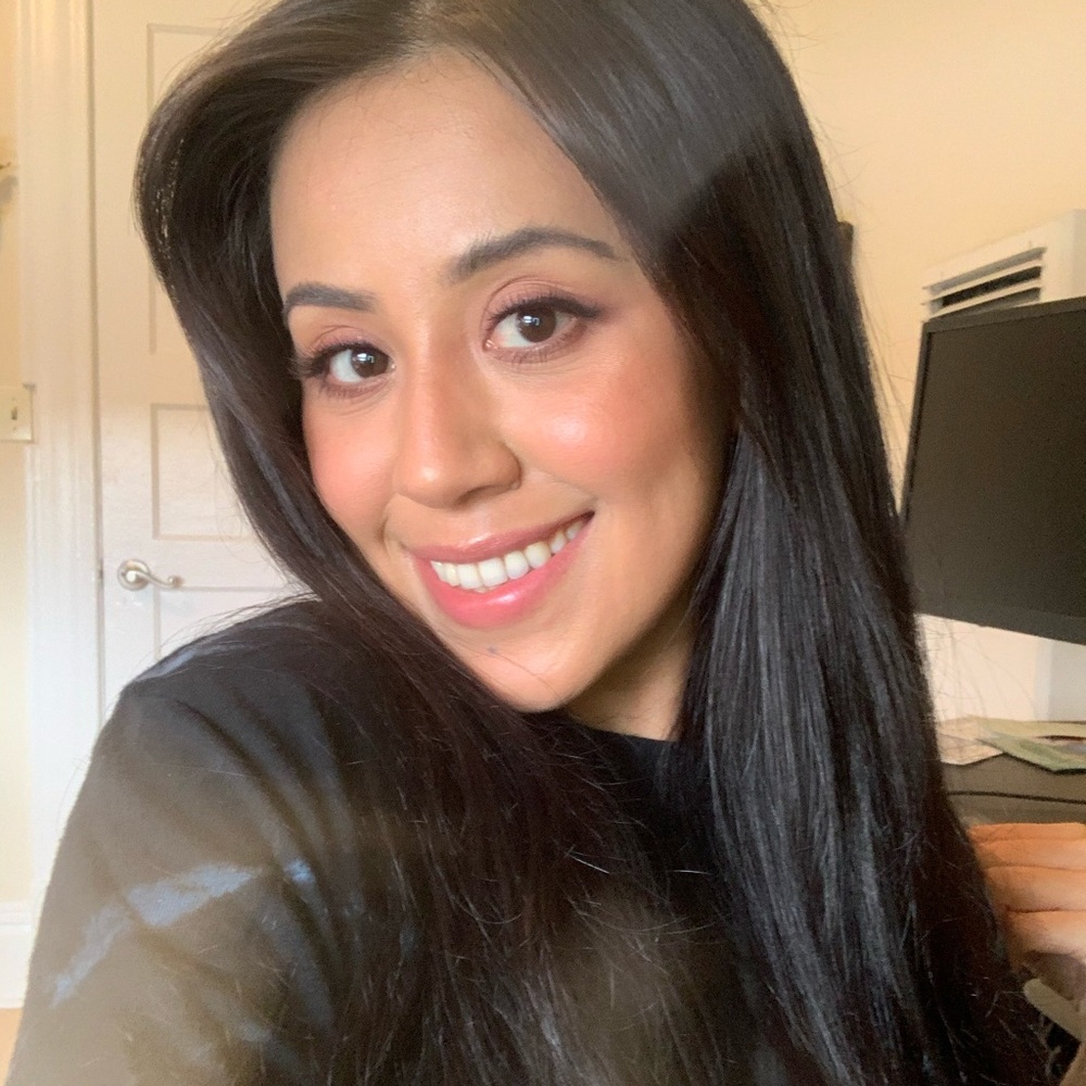 Meet your Posher, Karina